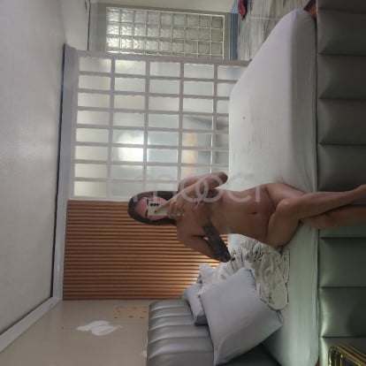 Akiko torres –  Message me here on smooci app if you want to book me . I'm available! 