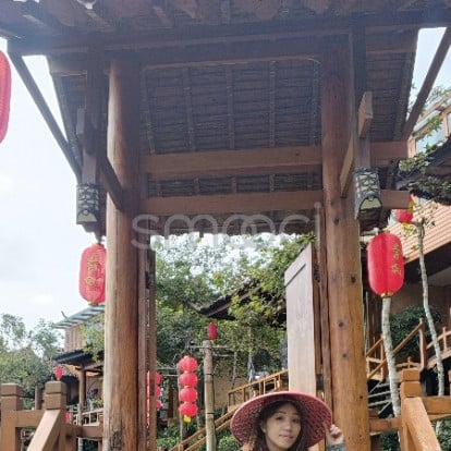 Amber – Hi, 👋 I'm ready.