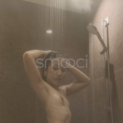 Amber – Come to shower with me 😉