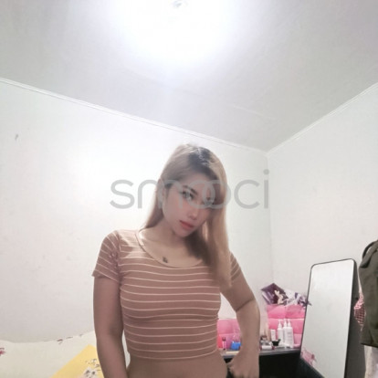 Amber – 🥰