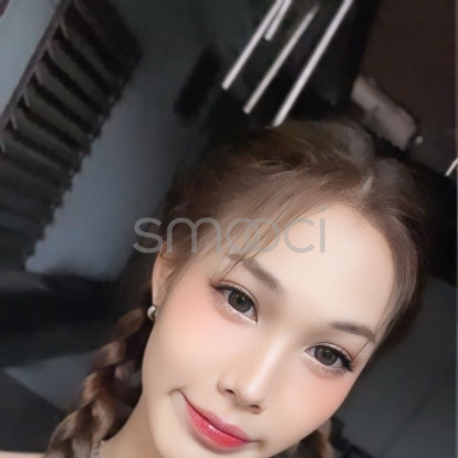 Amy – Let's meet up 😘