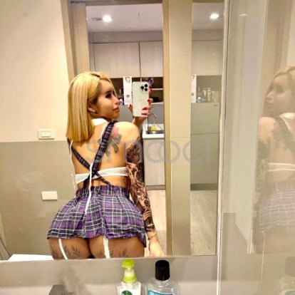 Aphrodite – Bubble Ass here🍑👅🫦