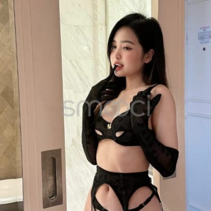 Ashley – I'm available let's make fun in bed