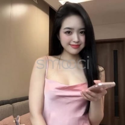 Ashley – Young and sexy good service 