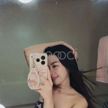 Ashley – Hi lovey! I'm available anytime and also for advance booking!!💋