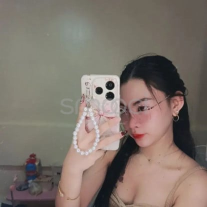 Ashley – Hi lovey! I'm Ashley 👋 I'm available anytime and also for advance booking!😉💋