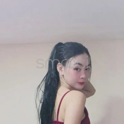 Ashley – Hi babe I'm Ashley 👋 I'm available anytime and also for advance booking!!💋