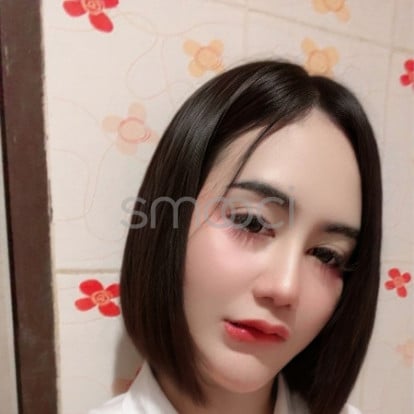 Ava – 🥰