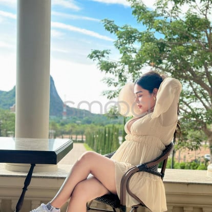 Belle – 🤍🤍🤍