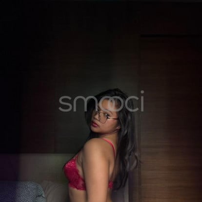 Boo – Accept advance booking and this week im available 😘 I'll be awake all night hit me up 💋