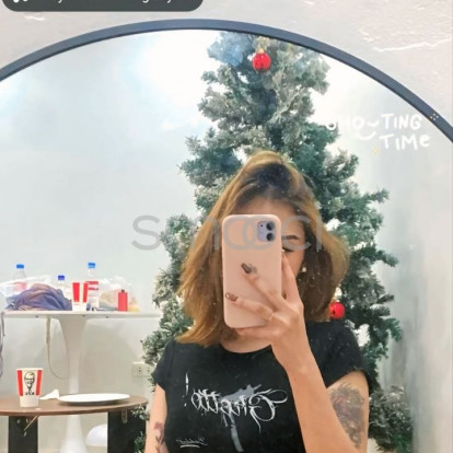 Cassey – Im available tonight ☺️