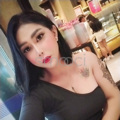 Chennie – Trans escort Available now...