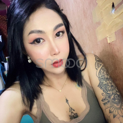Chennie – Trans Chenn Available today.. Book me now 👌❤️