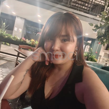 Claires – Hi available today 