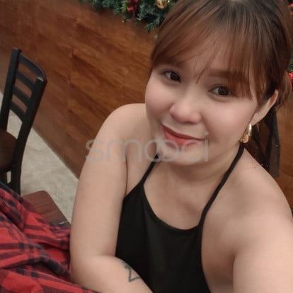 Claires – Hi available now