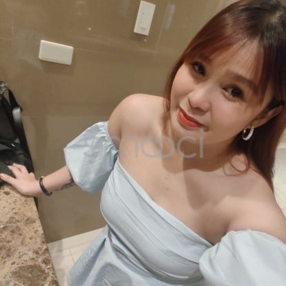 Claires – Hi up now