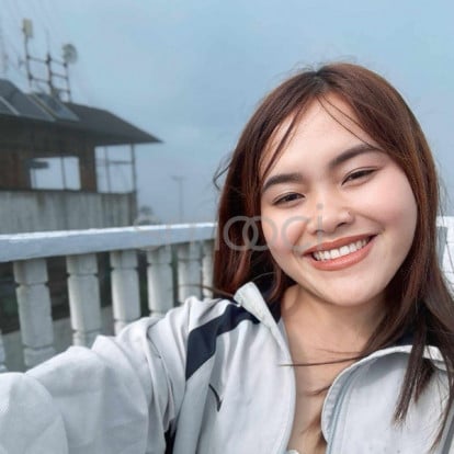 Coline – I'm back, I'm available honey just book I'm available anytime ♥️