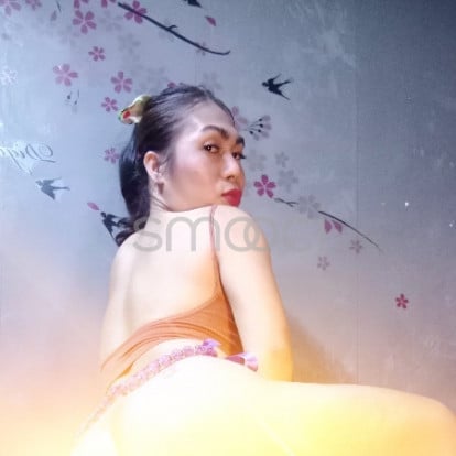 Ema – Shemale functional versatile service with relaxing massage available tonight 