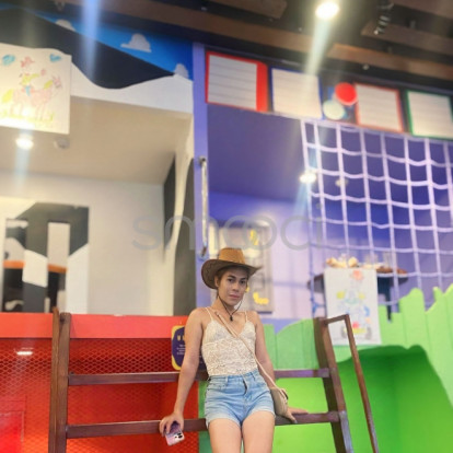 Ema – Shemale fantasy functional versatile service with relaxing massage available tonight 