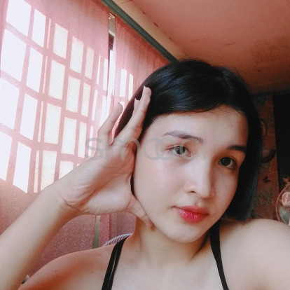 emily chiu – hello im fresh and young ladyboy , im free anytime 🙂 book now