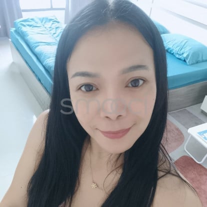 Gina – 😘😘😘Waiting for 