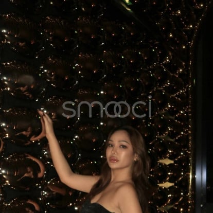 Iris – Hello 💋