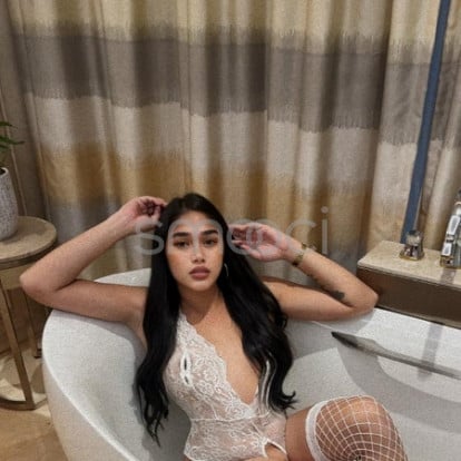 Isabella x – Let's get wild tonight! Available now 😈💦