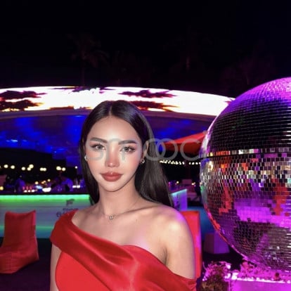 Jackie – look into the eyes 👁