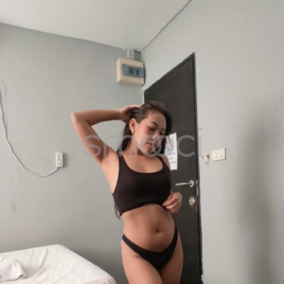 Jade – Hi babe want have fun 😜