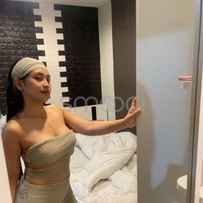 Jasmine – If we don't meet, it would be a big mistake, so don't miss meeting me.
