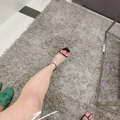 Kaori – Foot fetish guy just hit me up,🧿