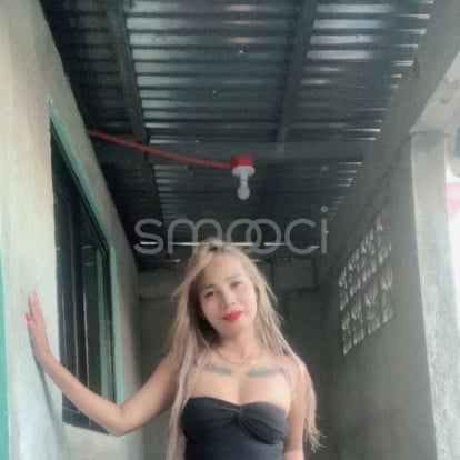 Keisha – slim petite girl