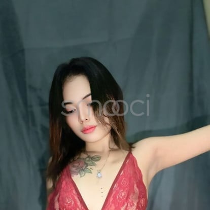 kimberly – available 💋