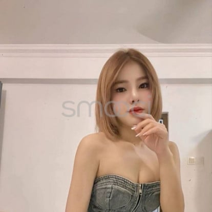 Larin – Hi hi let me take care of you tonight