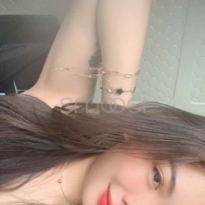 Lexie – To all Gents looking for perfect date and really good fun don't hesitate to book me!! I'm available anytime and ready to be with you and you will have a really great Girl Friend Experience 😊😊