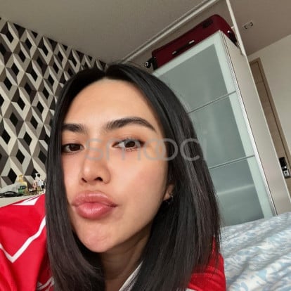 Lingling – 🥰