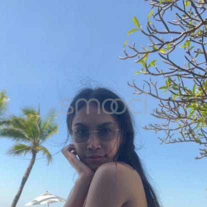 Louise – Hi I'm back 💋