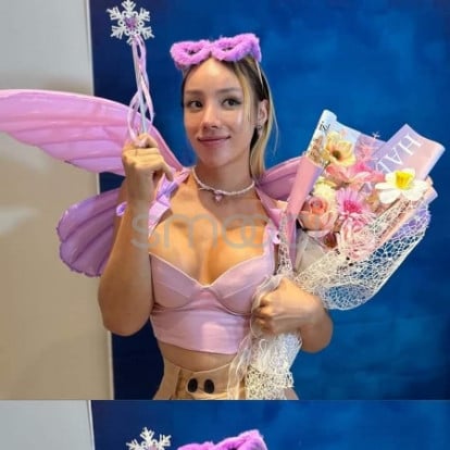 Lydia – Have​ you ever seen the Angel turn a horny slutty whore?😜 why don’t you find outs hehe
