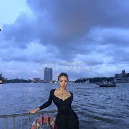 Lydia – Sink me​ deep​ with​ every​ drops​ of​ your​ cum​ 💦🤪🍆 plz