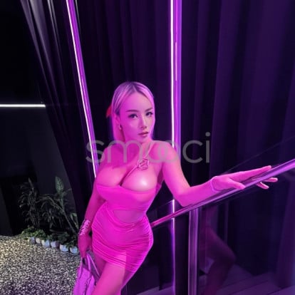 Lydia – Pink paradise 