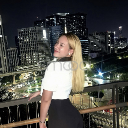 Lydia – Can I be your baby tonight? 