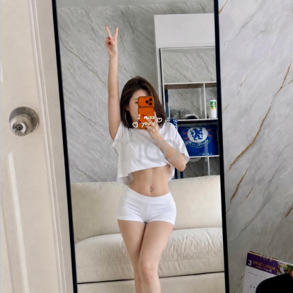 MAYA – 🤍✌️