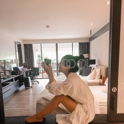 Mia – Good morning everyone 🌹