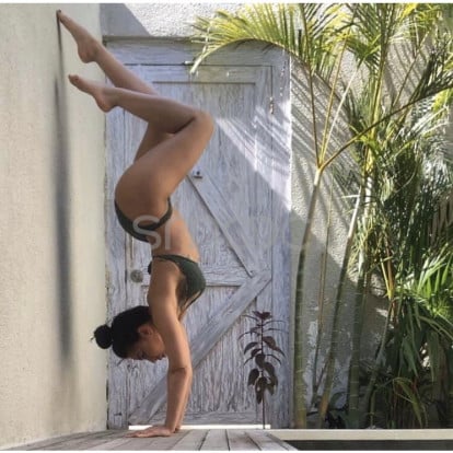 Amo – Real professional yoga teacher 