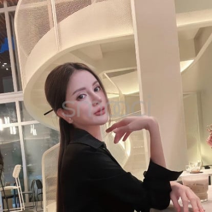 Miu Miu – Sometimes have a bit busy, if I off pls text me in my whatsapp, Thanks love ❤