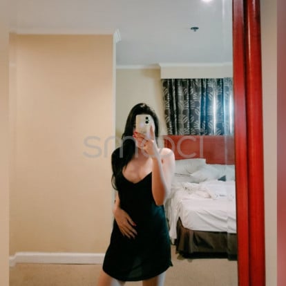 Naya – Good morning, rise and shine!

Get your day off to a great start by treating yourself to a date with me today 💝✨ Book an appointment with me via Smooci 💌