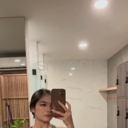 Nami – Exercise with me 🥰