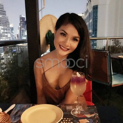 Nana – 🥂