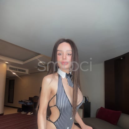 Natalie – Hello guys cum cum🐍🐍💦💦