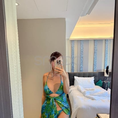 Nicole – Hot 🔥 help me to release it!! I am free today
